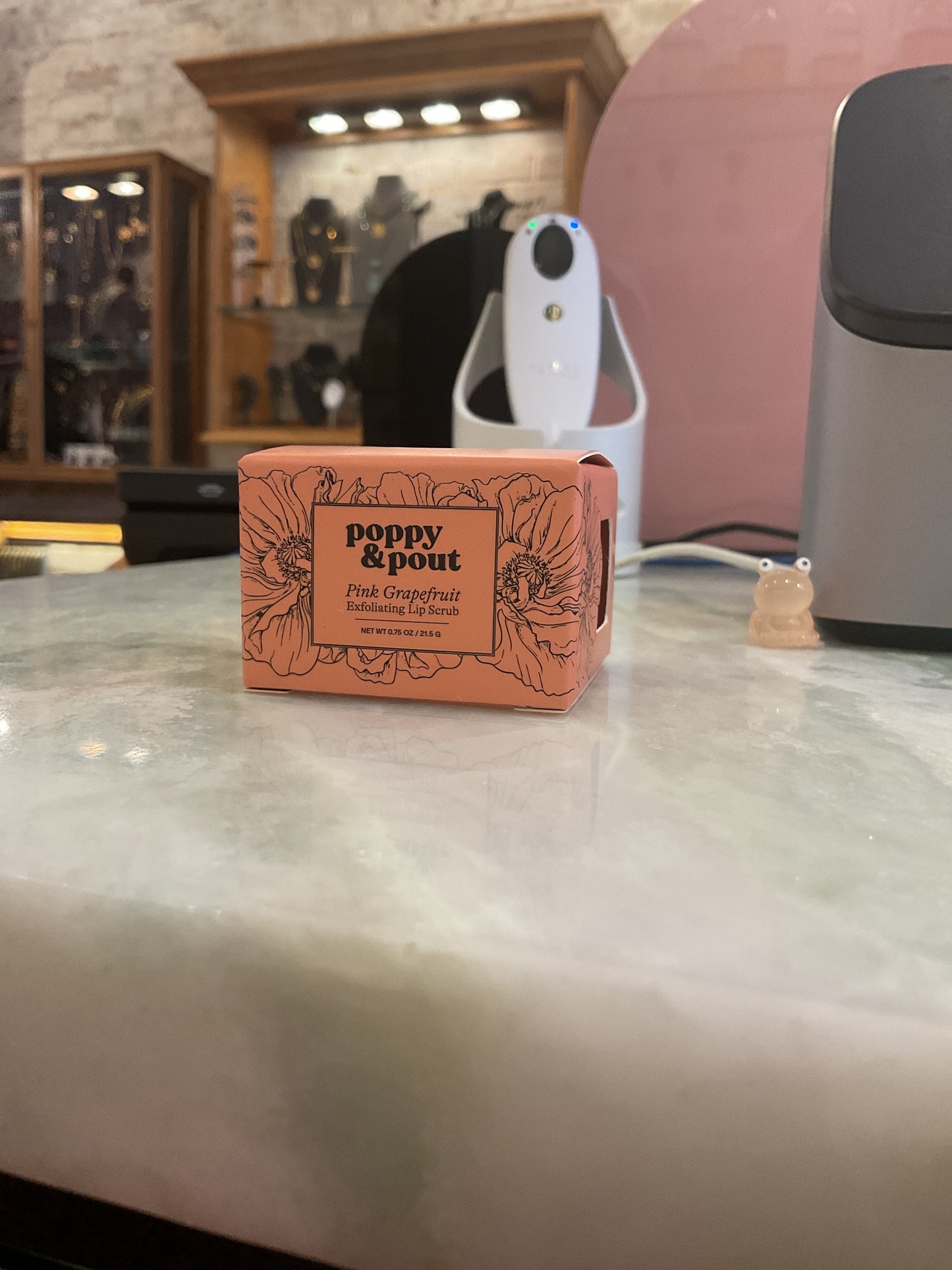 Poppy & Pout pink grapefruit lip scrub