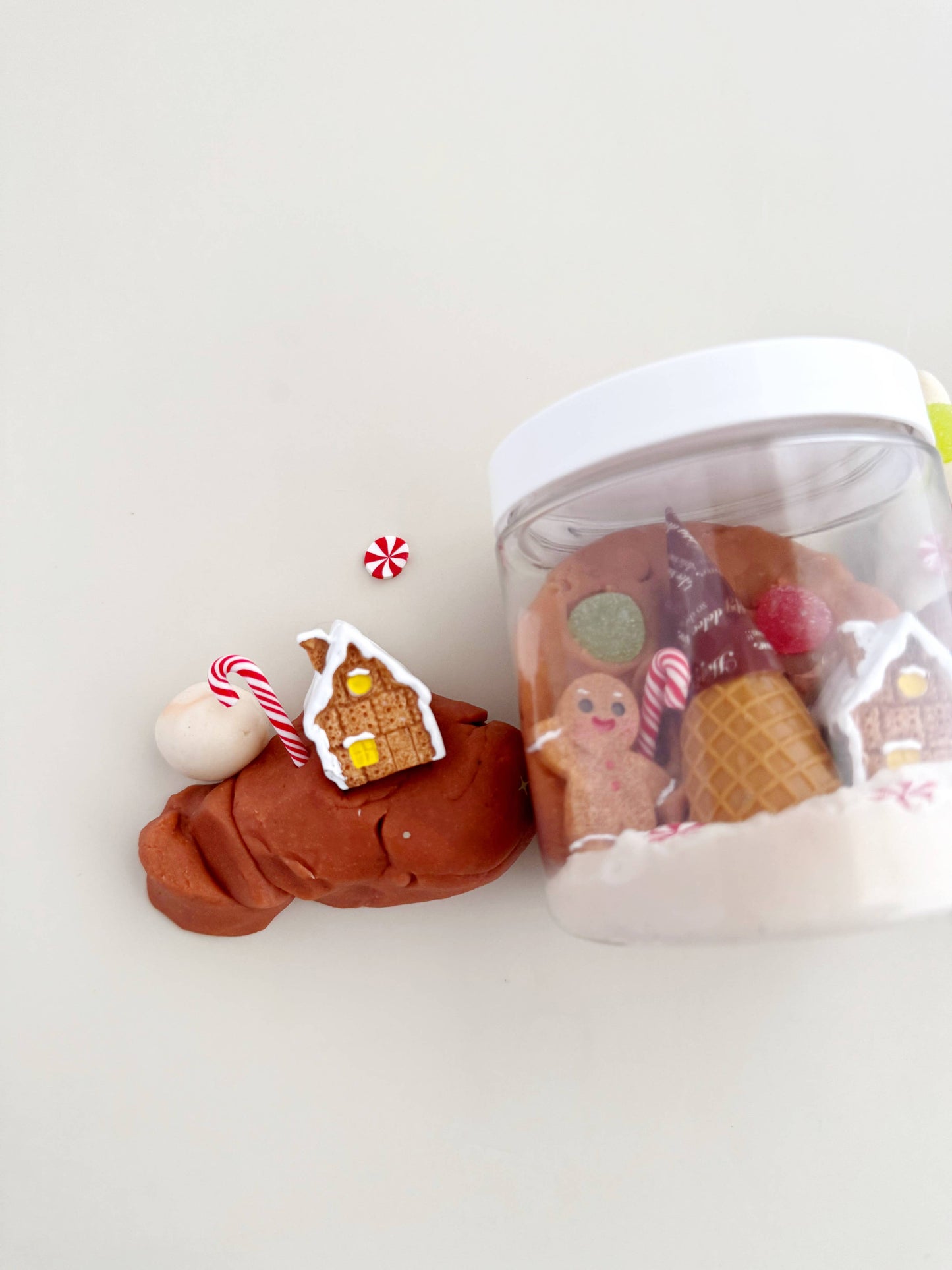 Earth Grown KidDoughs (KidDoughs by EGKD) - Gingerbread Mini Dough-To-Go