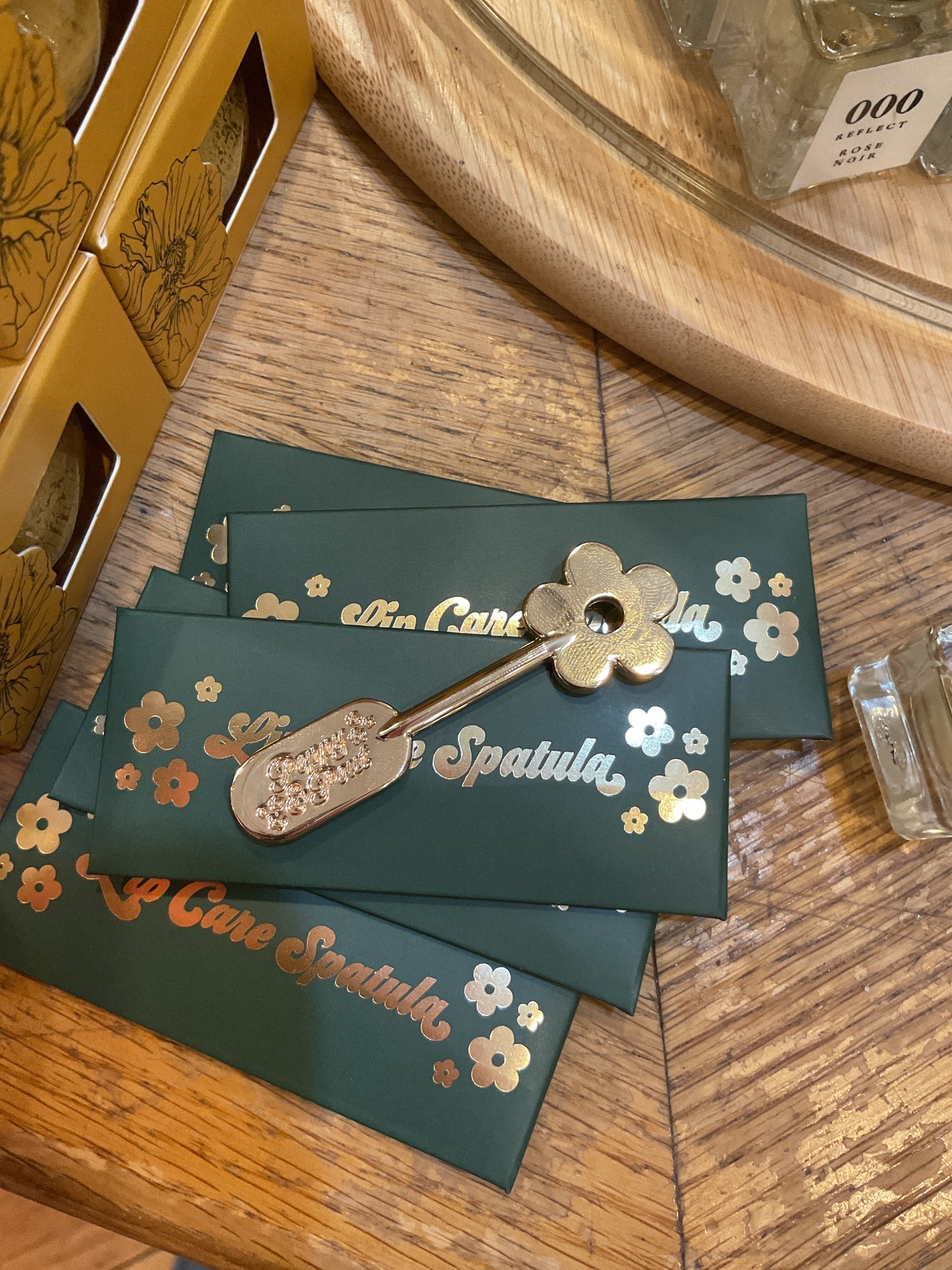 Poppy & Pout Lip Spatula