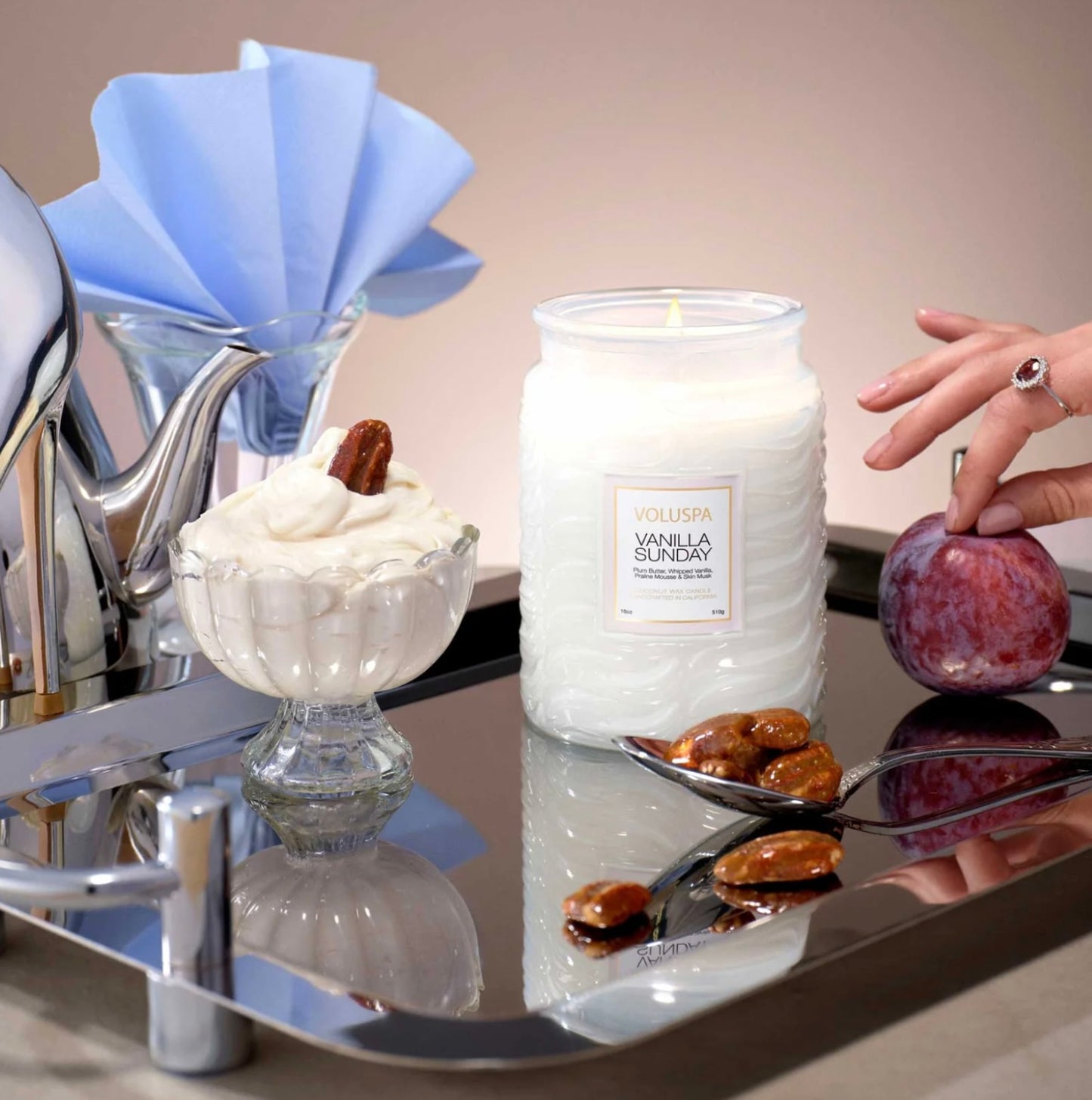 Voluspa- Vanilla Sunday Large Candle 18oz