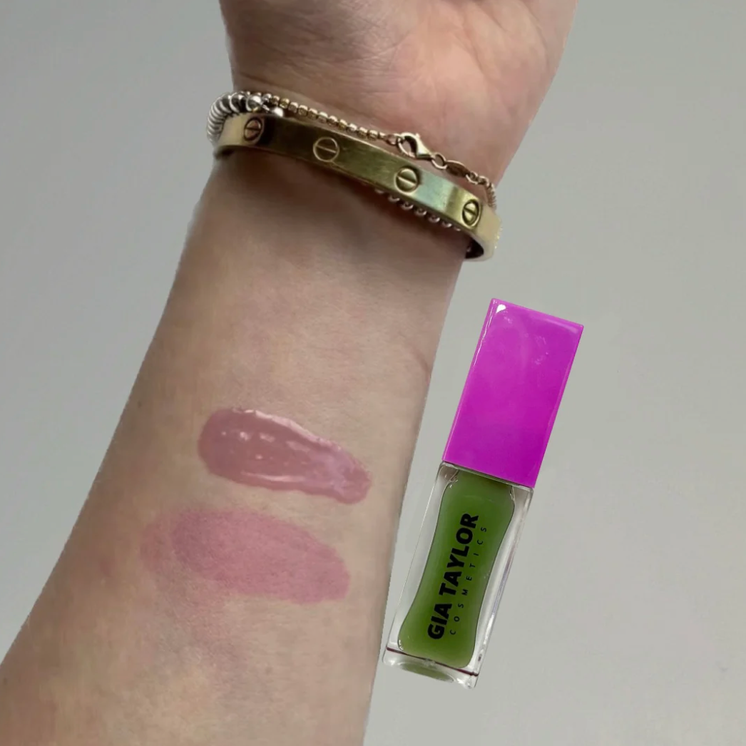 Gia Taylor - Chameleon Color Changing Lip Gloss & Lip Stain