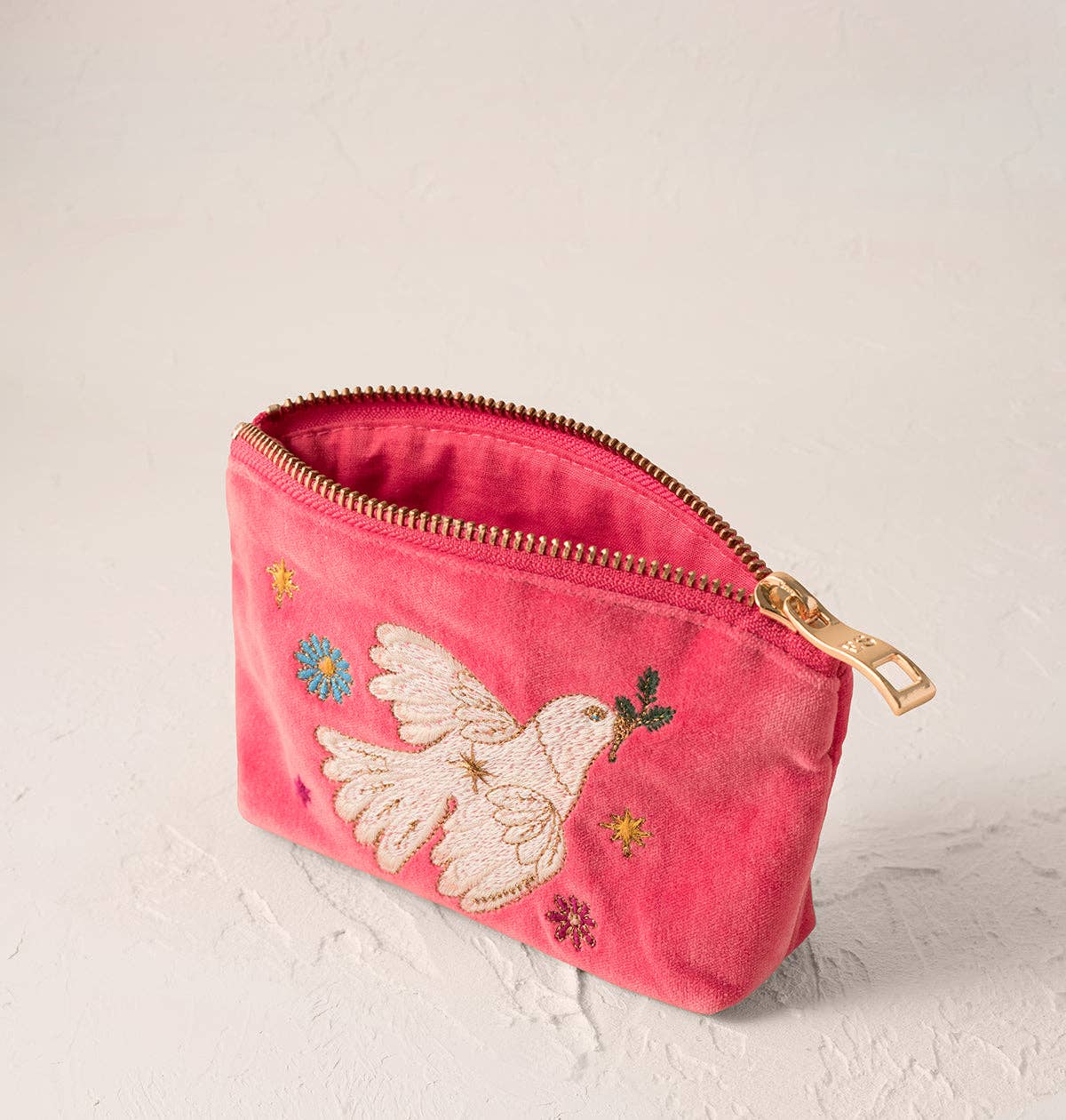 Elizabeth Scarlett- Doves of Peace Coin Purse