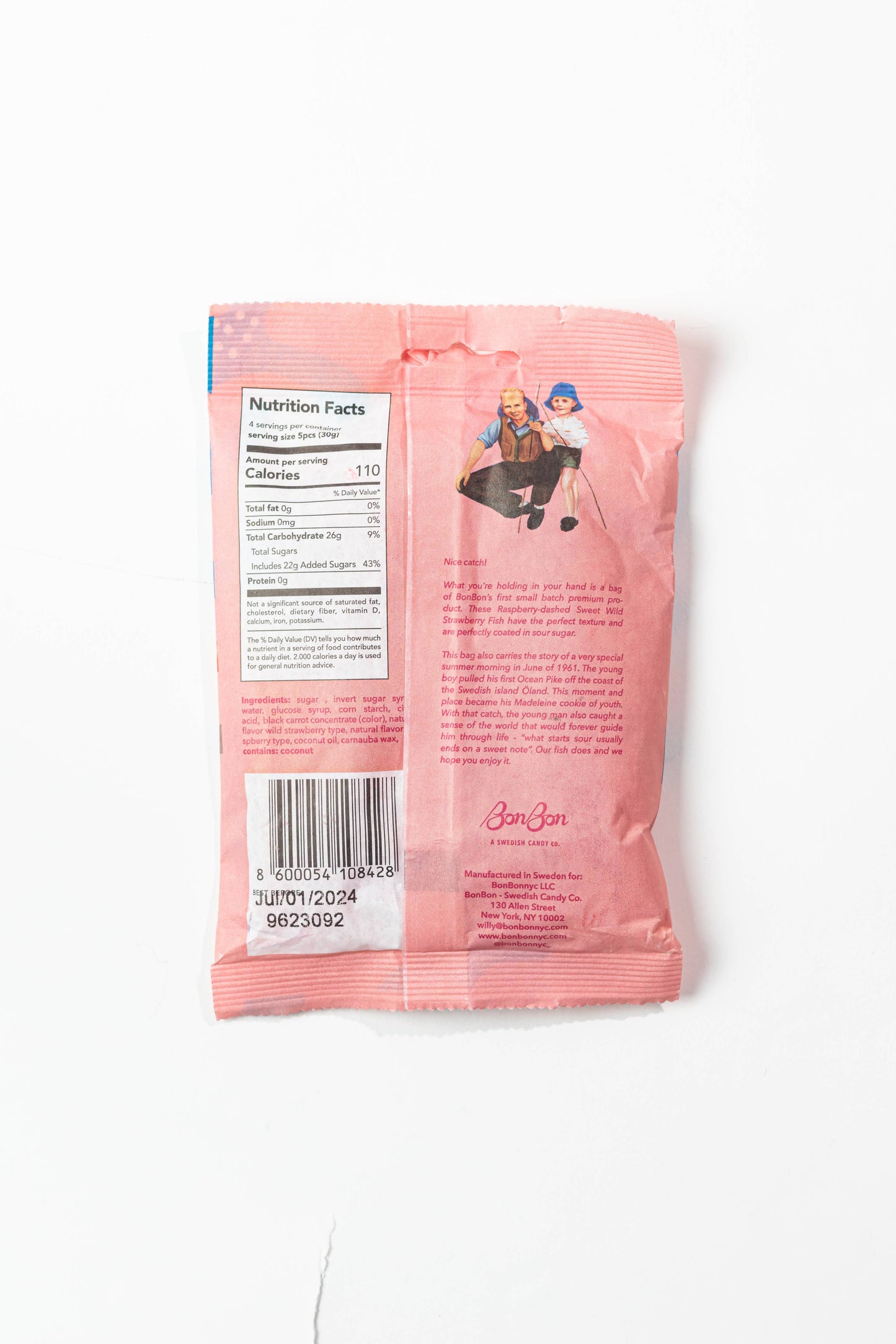 BonBon NYC - Sweet Wild Strawberry Fish - Swedish Candy 5.2oz (150g)