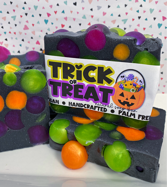 The Little Bubble - Trick or Treat Handmade Soap Bar ✨NEW✨ Fall/Winter 