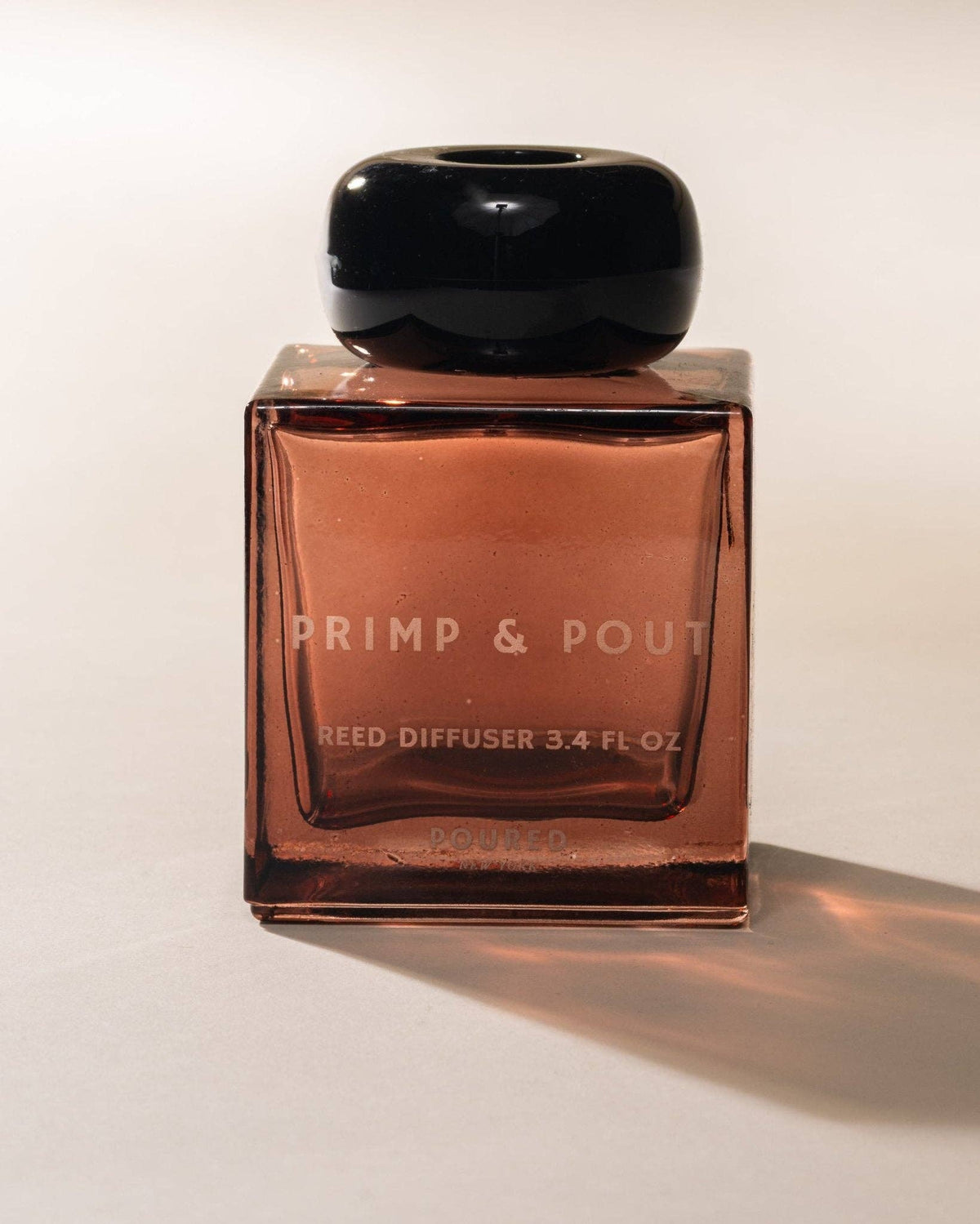 Poured New York - Primp & Pout | Poured New York: 10 OZ Soy Coconut Wax Candle