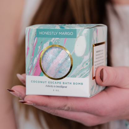 Honestly Margo - Vanilla Taffy KARINA Bath Bomb