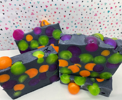 The Little Bubble - Trick or Treat Handmade Soap Bar ✨NEW✨ Fall/Winter