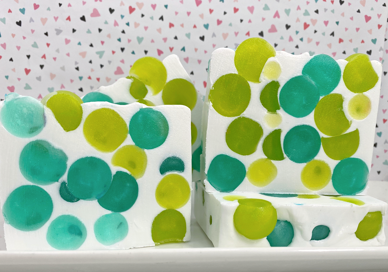 The Little Bubble - Winter Berries Handmade Soap Bar ✨NEW✨ Fall/Winter  