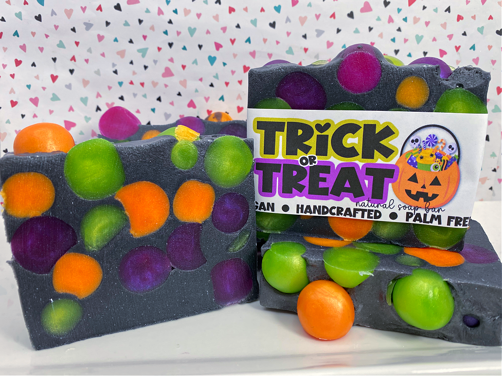 The Little Bubble - Trick or Treat Handmade Soap Bar ✨NEW✨ Fall/Winter 