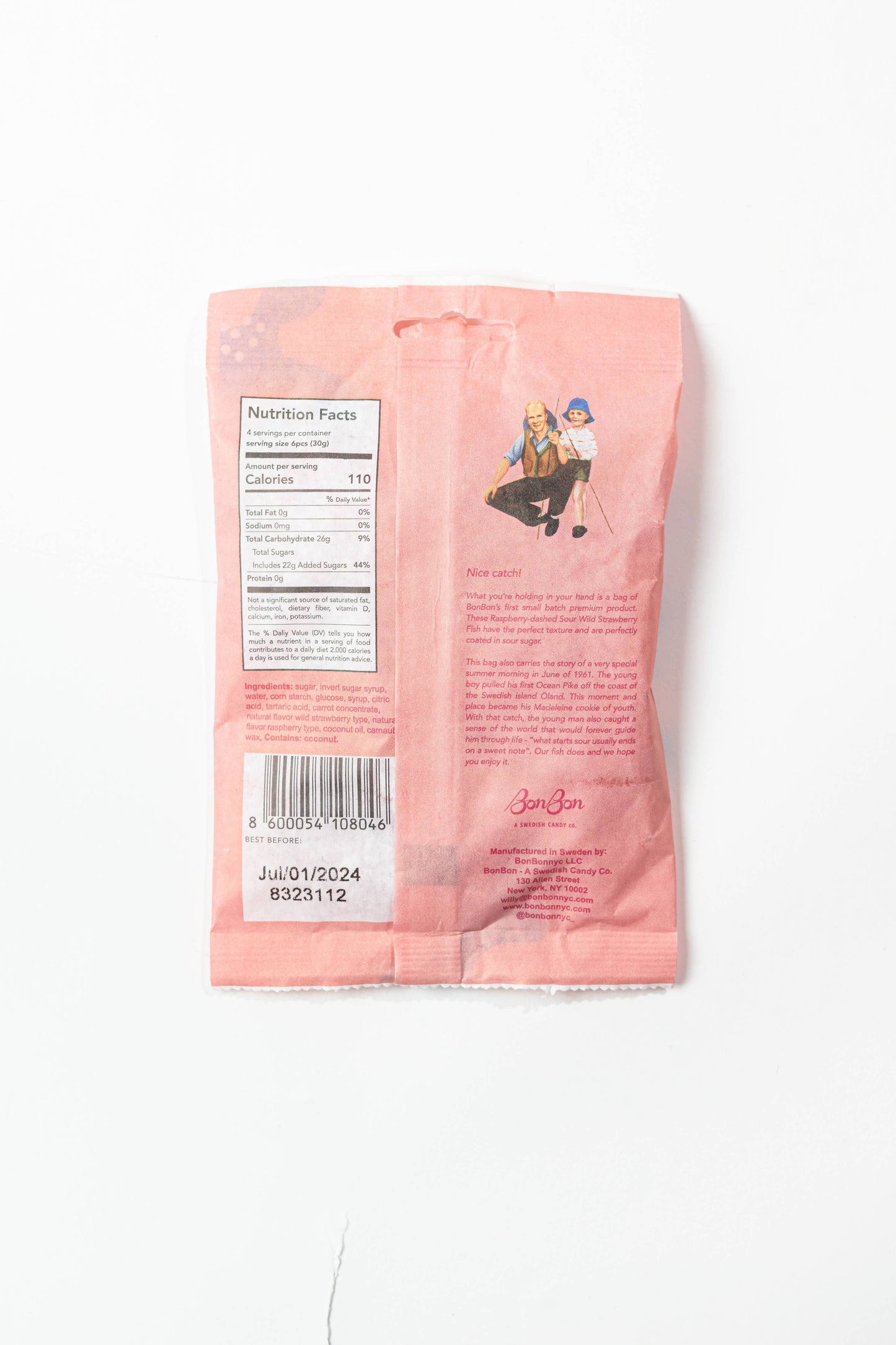 BonBon NYC - Sour Wild Strawberry Fish - Swedish Candy 5.2oz (150g)
