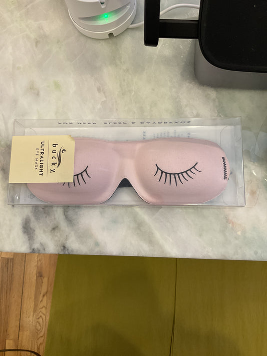 Bucky Ultra light sleep mask pink eyelashes