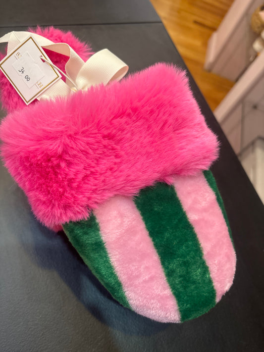 Shiraleah Pink and green slippers