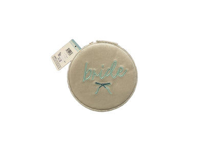 The Darling Effect - Round Velvet Jewelry Case - BRIDE