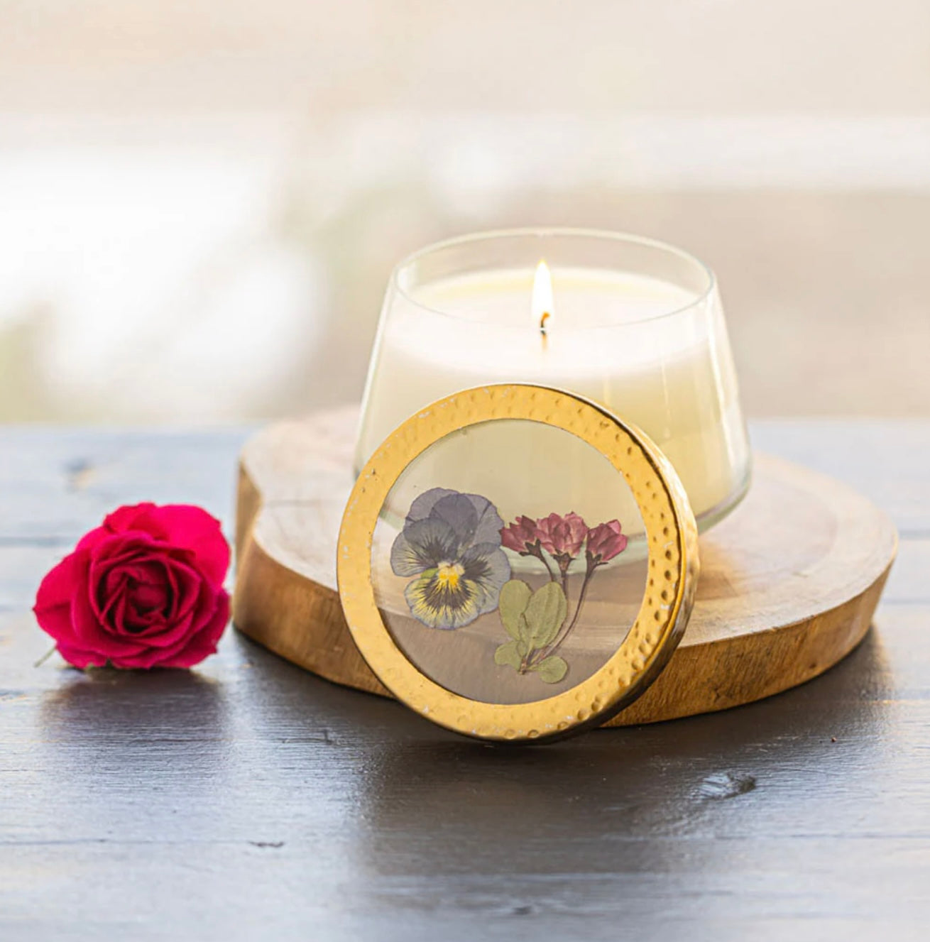 Rosy Rings- Blushing Rosewood Floral Candle