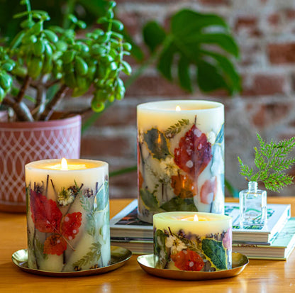 Rosy Rings- Petite Oval Candle Forest