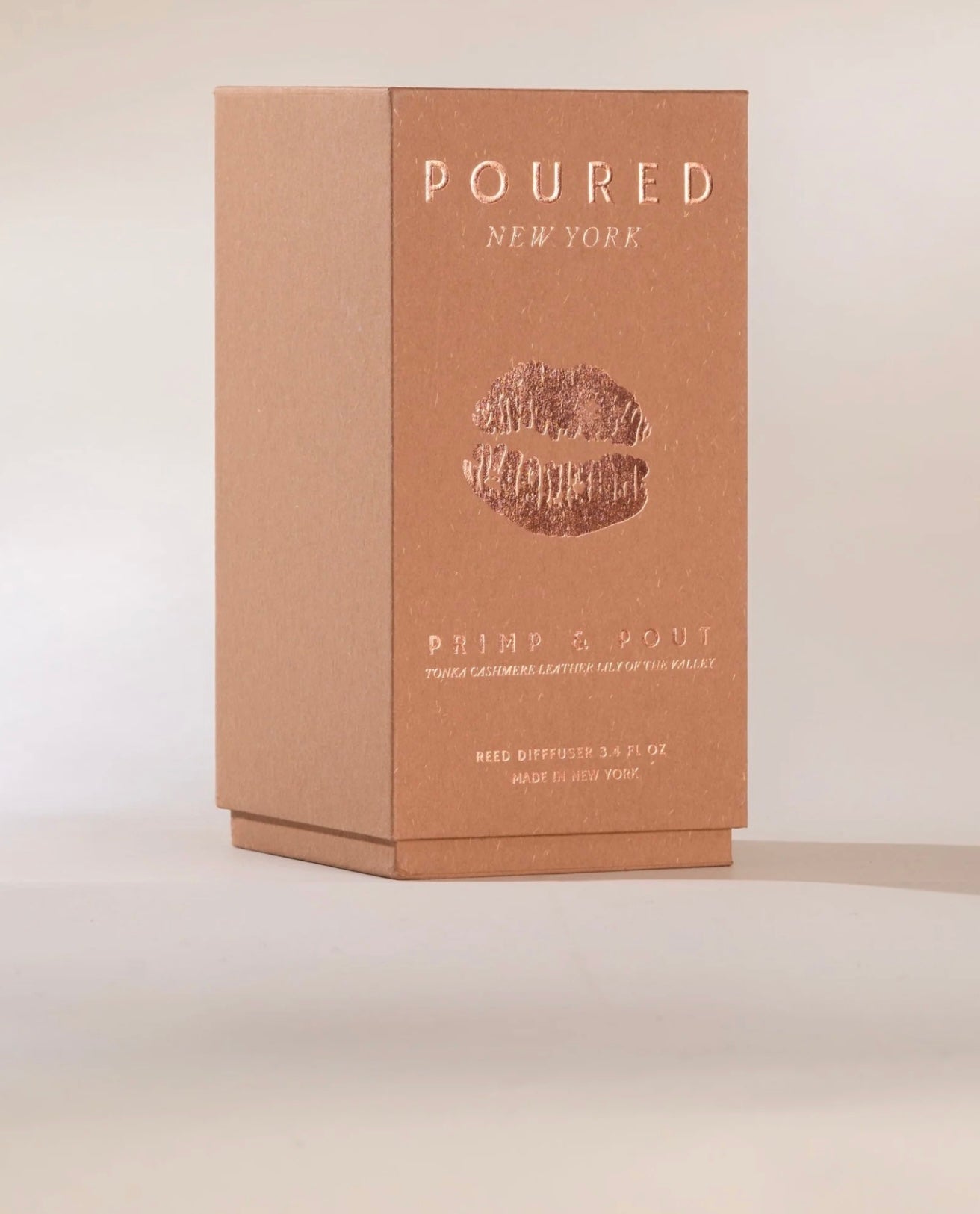 Poured- Primp & Pout Diffuser 3.4 fl OZ