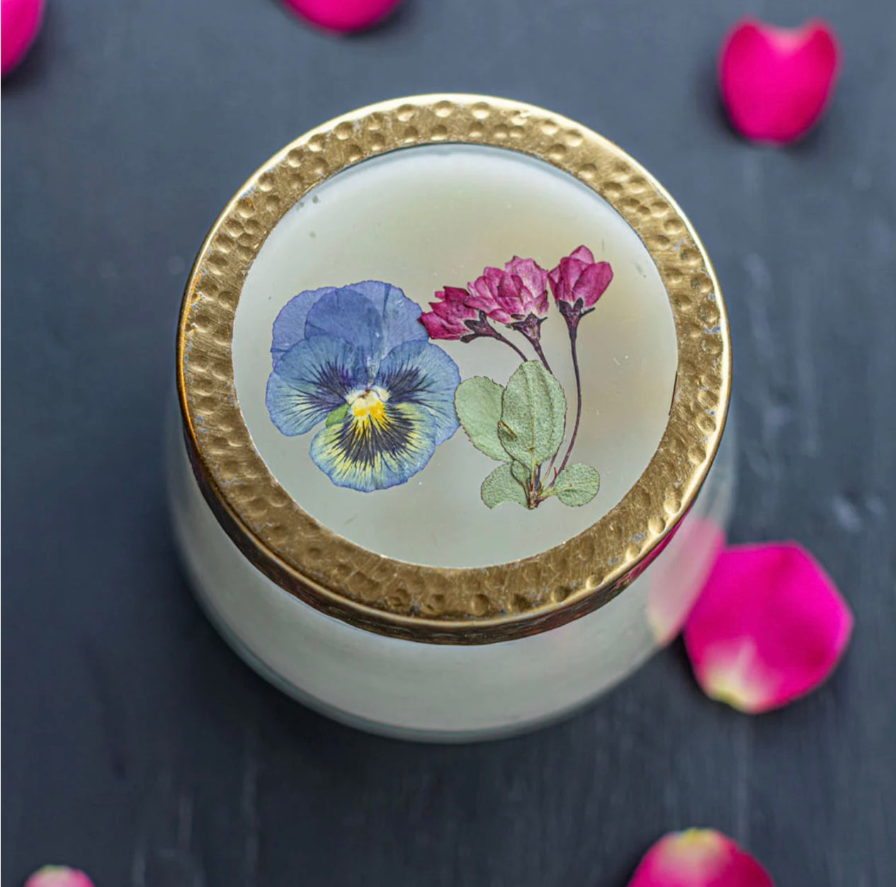 Rosy Rings- Blushing Rosewood Floral Candle