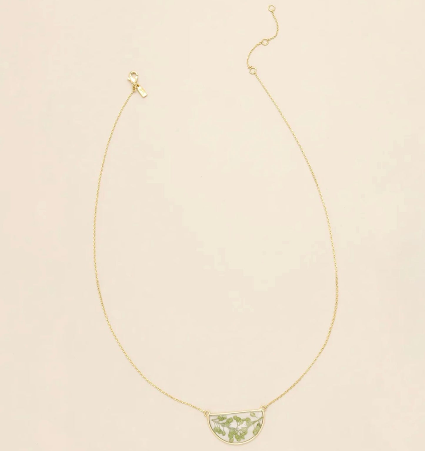 Scout- Pressed Flower Necklace- Green Peppergrass