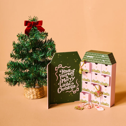 The Darling Effect - Holiday Advent Calendar & Mini Artificial Tree Bundle - CLASSIC CHRISTMAS
