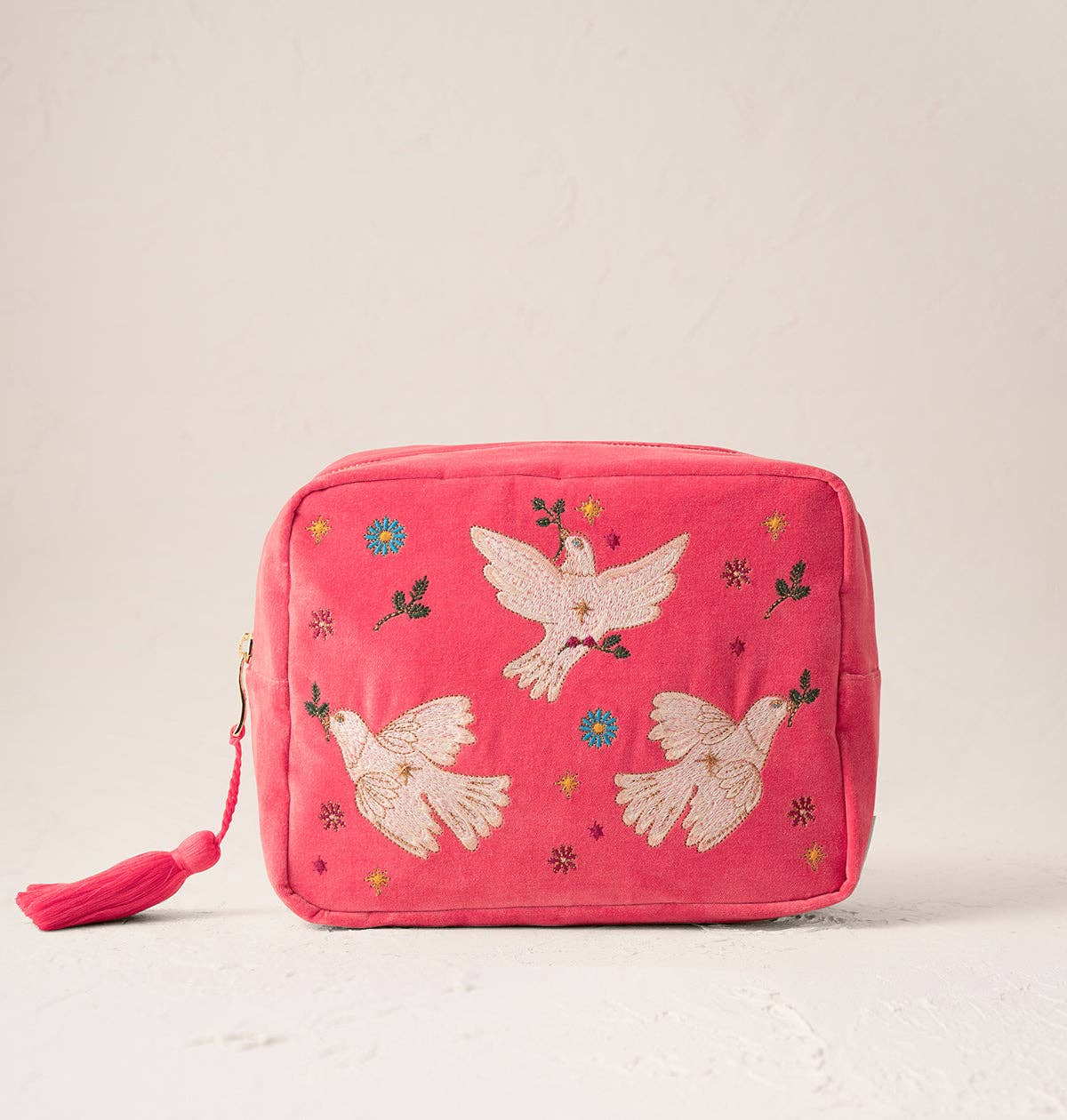 Elizabeth Scarlett- Doves of Peace Wash Bag