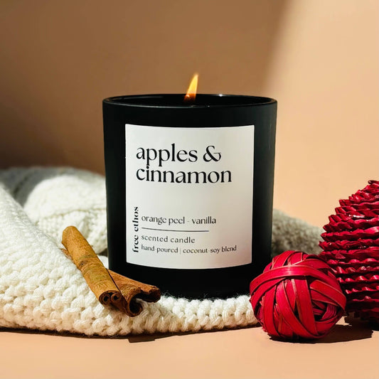 Free Ethos - Coconut Soy Fall Autumn Candle - Apples & Cinnamon